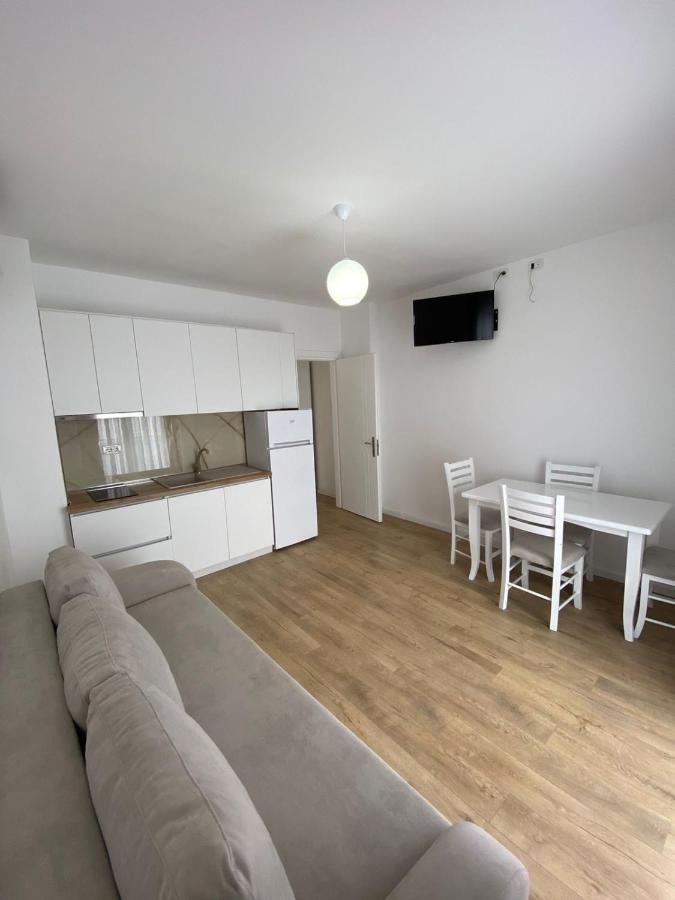Borsh Apartments ภายนอก รูปภาพ